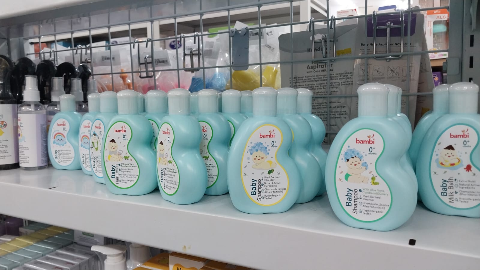 Toiletries bayi - sabun, shampoo, perawatan